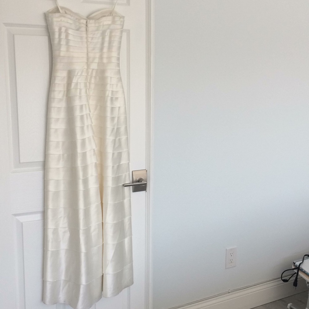 BCBGMaxAzria White Strapless Dress - Picture 3 of 6
